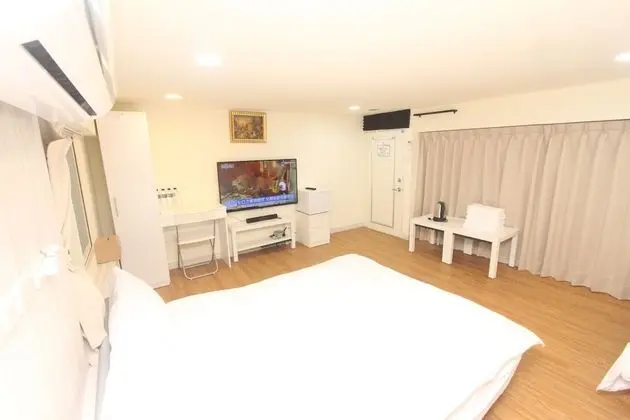 Basic Oda, Birden Çok Yatak, Sigara İçilmez