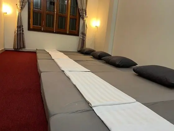 Ortak Ranzalı Oda, 2 Tek Kişilik Yatak