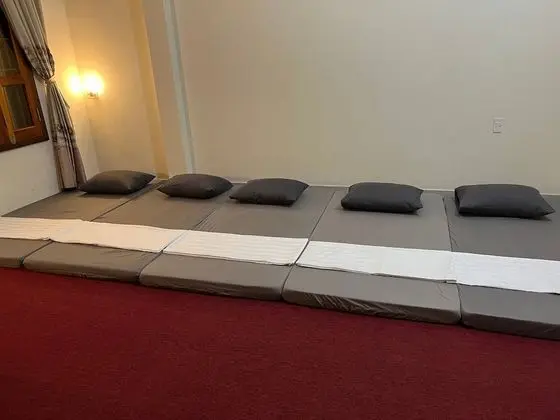 Ortak Ranzalı Oda, 2 Tek Kişilik Yatak