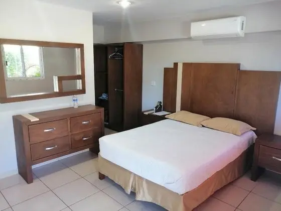 Economy Tek Büyük Yataklı Oda