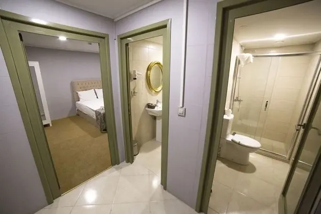 BASEMENT WITHOUT WINDOW