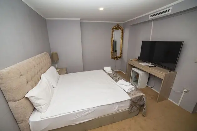 BASEMENT WITHOUT WINDOW