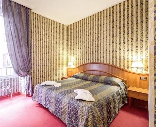 1 Çift ​​kişilik Yatak Standard