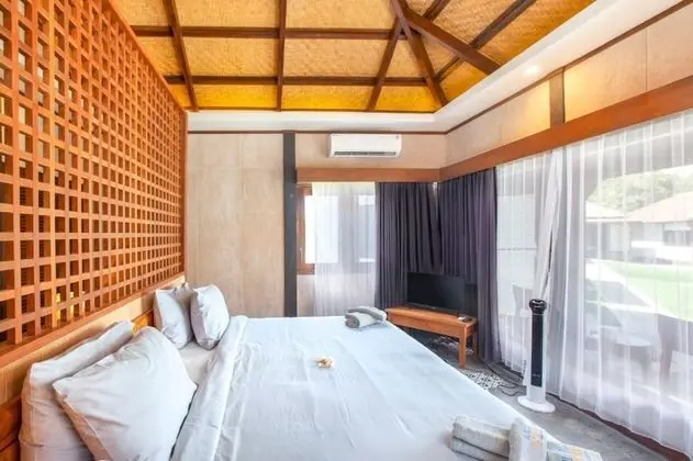 Kır Evi, 1 Çift Kişilik Yatak, Deniz Manzaralı
