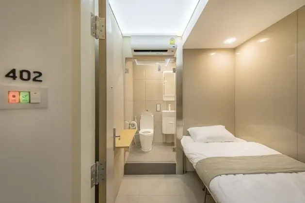 Single Room  with Private Bathroom