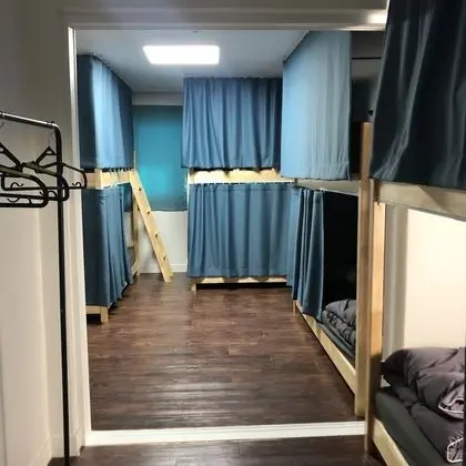 Ortak Ranzalı Oda, Sadece kadınlar için (8 people)