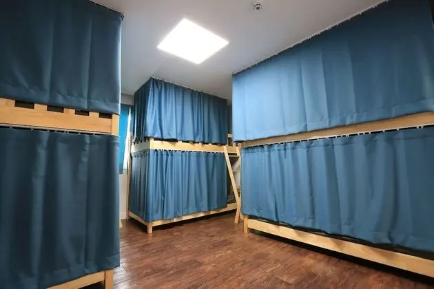 Ortak Ranzalı Oda, Sadece kadınlar için (8 people)