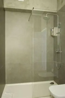 Ortak Ranzalı Oda, Karma Ranzalı Oda