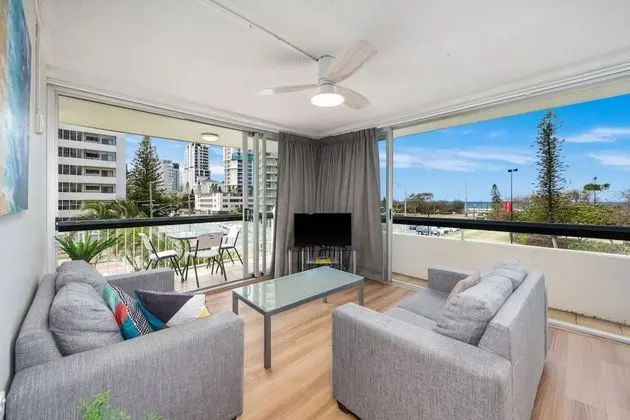 2 bedroom apartment