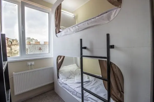 Ortak Ranzalı Oda, Karma Ranzalı Oda (1 Bed in 6 Person Dorm,)