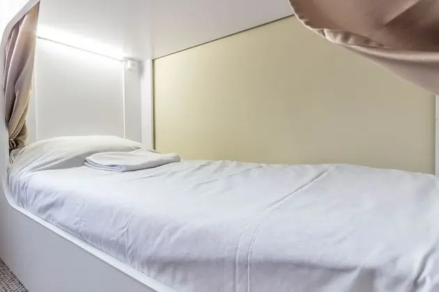 Ortak Ranzalı Oda, Karma Ranzalı Oda (1 Bed in 6 Person Dorm,)
