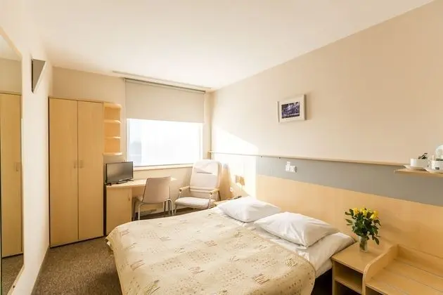 Tek Kişilik Oda, 1 Tek Kişilik Yatak, Sigara İçilmez