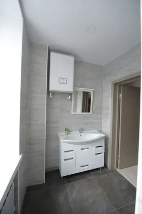 Ortak Ranzalı Oda, Sadece erkekler için (8 guests)