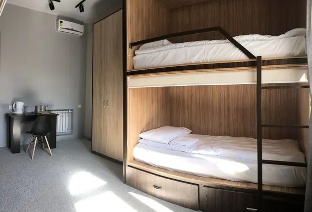 Ortak Ranzalı Oda, Sadece kadınlar için (6 guests)