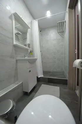 Ortak Ranzalı Oda, Sadece kadınlar için (6 guests)