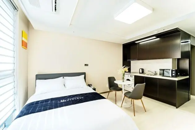 Superior Double Room (No View)