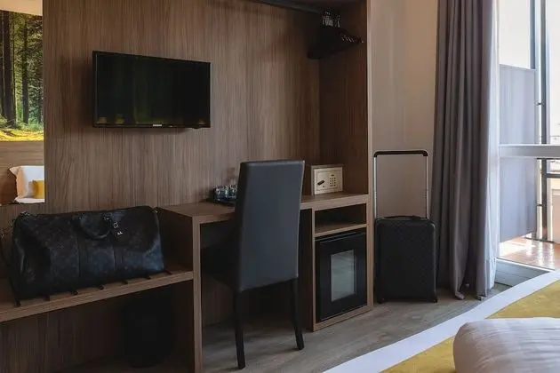 Comfort Tek Büyük veya İki Ayrı Yataklı Oda