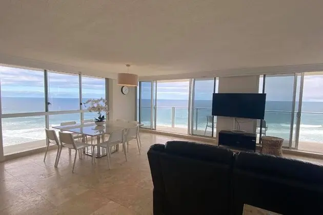 Apart Daire, 2 Yatak Odası (Absolute Beach Front)