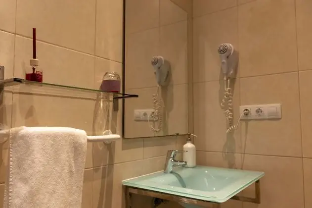 Basic Tek Kişilik Oda, Ortak Banyo