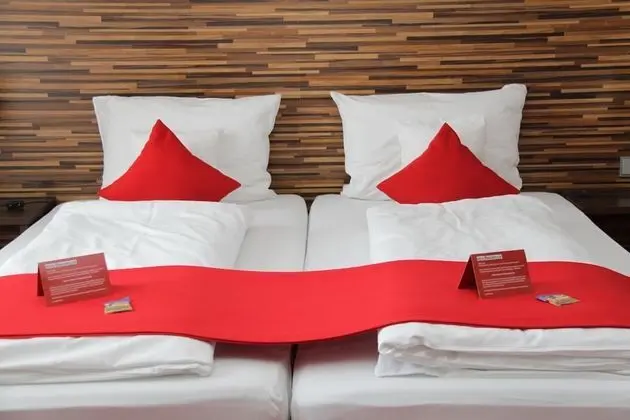 Tek Büyük Yataklı Oda, Balkon