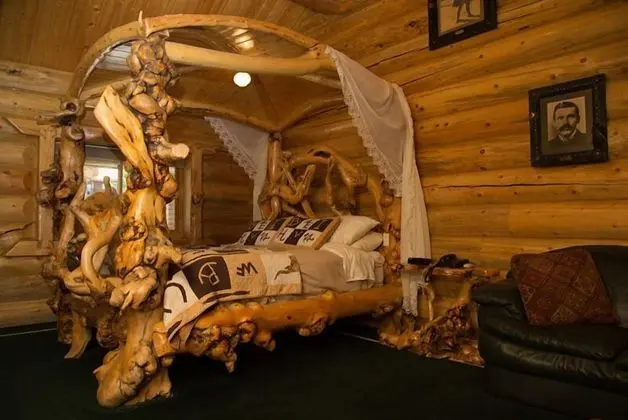 Superior Cabin, 1 King Bed, Kitchenette (Madison Series 2)