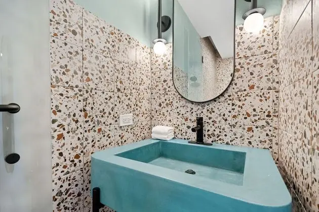 Basic Apart Daire (Two - Bedroom Apartment 1)