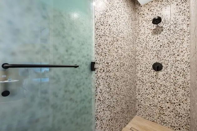 Basic Apart Daire (Two - Bedroom Apartment 1)