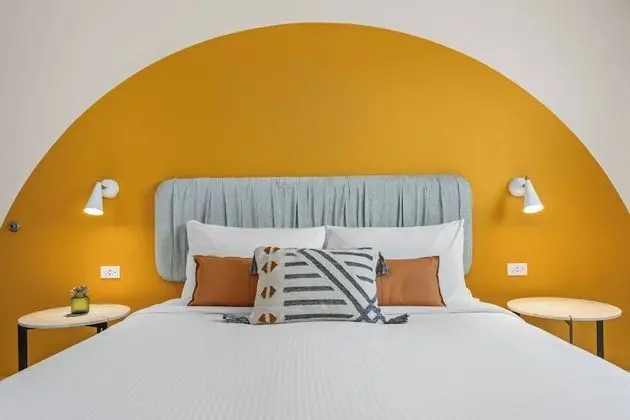 Classic Apart Daire (Two - Bedroom Apartment West)