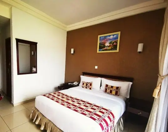 Standard Tek Büyük Yataklı Oda, Şehir Manzaralı