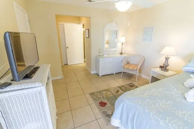 Daire, Birden Çok Yatak, Plaj Manzaralı (#303-B)