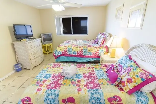 Daire, Birden Çok Yatak, Plaj Manzaralı (#303-B)