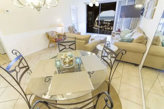 Daire, Birden Çok Yatak, Plaj Manzaralı (#303-B)