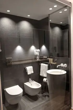Luxury Oda