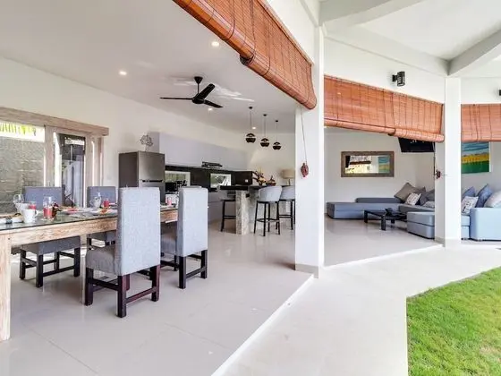 Villa (7 Bedrooms)