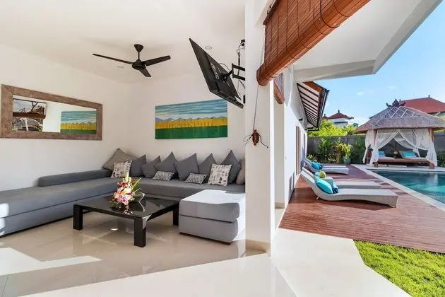 Villa (7 Bedrooms)