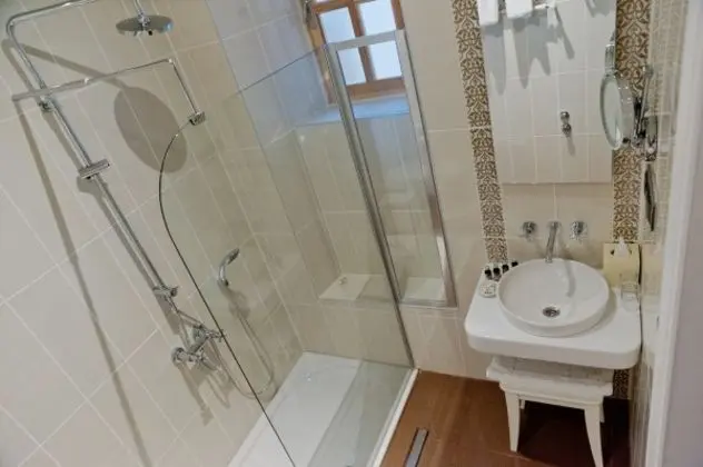 King Suite, Simge Yapı Manzaralı