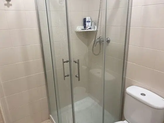 Basic Oda, 1 En Büyük (King) Boy Yatak, Şehir Manzaralı