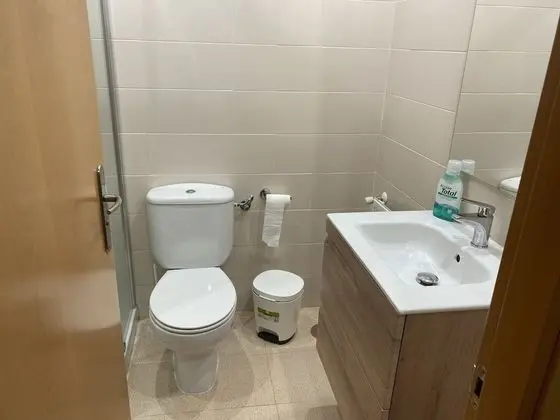Basic Oda, Ortak Banyo