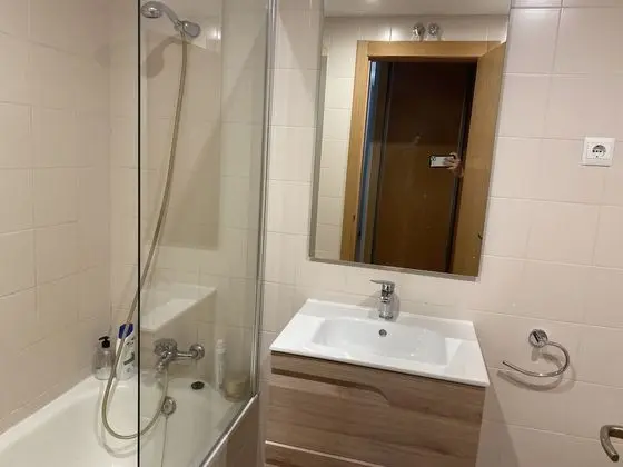 Economy Oda, Ortak Banyo