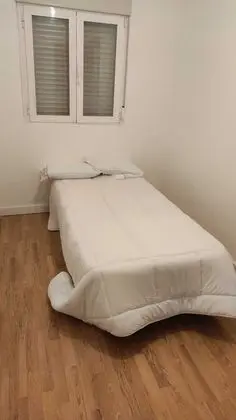 Basic Oda, 1 Tek Kişilik Yatak, Mutfak, Zemin Kat