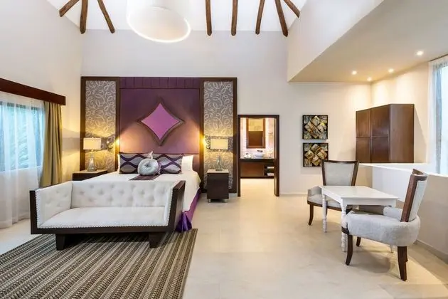 OCEANFRONT JUNIOR SUITE