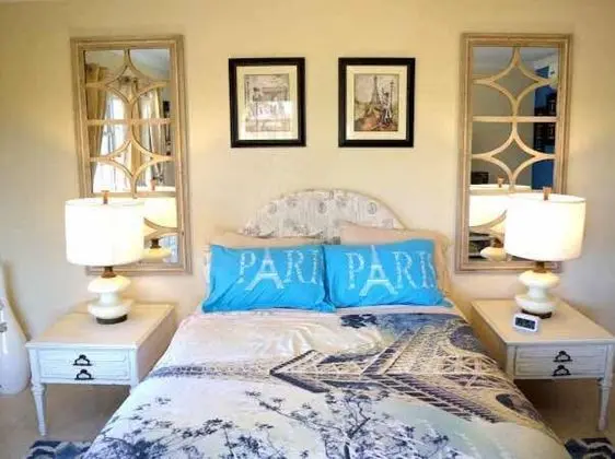 Deluxe Oda, 1 Büyük (Queen) Boy Yatak, Bahçe Manzaralı (Parisian Room)