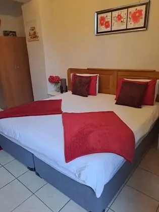Comfort Tek Büyük veya İki Ayrı Yataklı Oda (Unit 2)