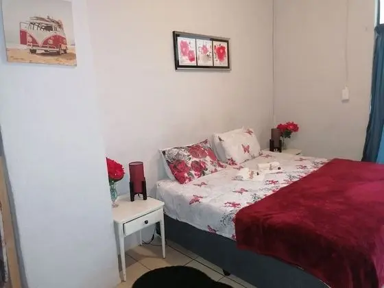 Comfort Tek Büyük veya İki Ayrı Yataklı Oda (Unit 2)