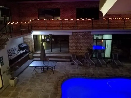 Exclusive Tek Büyük veya İki Ayrı Yataklı Oda (Unit 3)