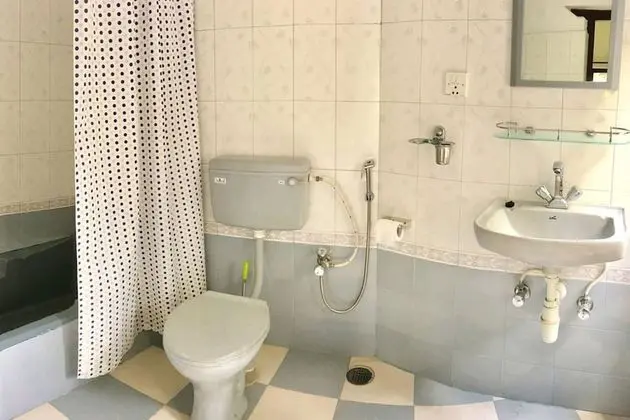 Standard Oda, Göl Manzaralı