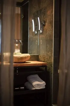 Tek Büyük Yataklı Oda (Intuition)