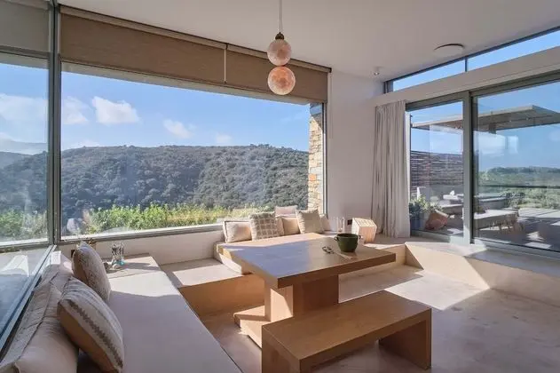 Superior Villa, Deniz Manzaralı