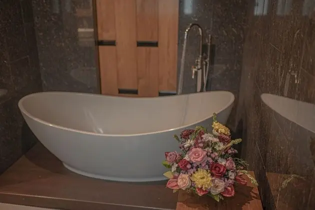 Luxury Dört Kişilik Oda, Birden Çok Yatak, Nehir Manzaralı, Executive Katı (Diamond)