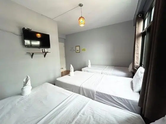 Triple Room with Shower